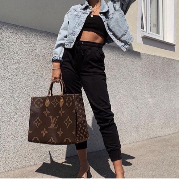 Louis Vuitton Handbags - Authentic Louis Vuitton OnTheGo Reverse Canvas
Monogram GM